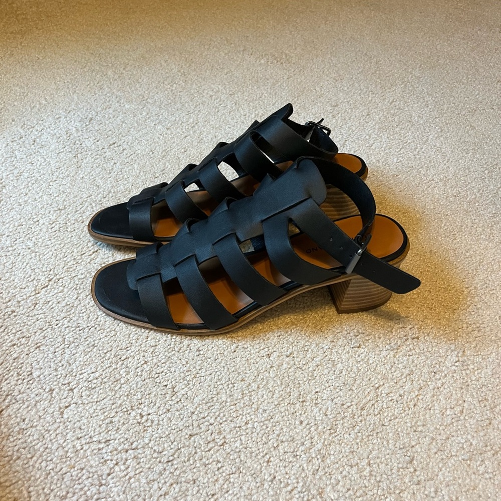 Lucky Brand sandals